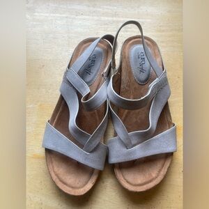 EURO SOFT by SOFFT “Gianetta” Ankle Strap Sandals Size 8.5M